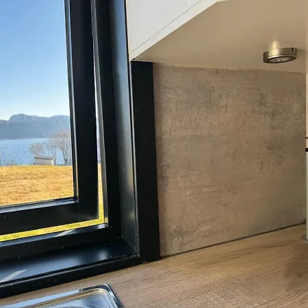 New By The Fjord Apartment *