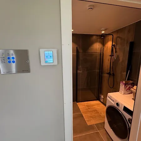 New By The Fjord Apartment Stadlandet