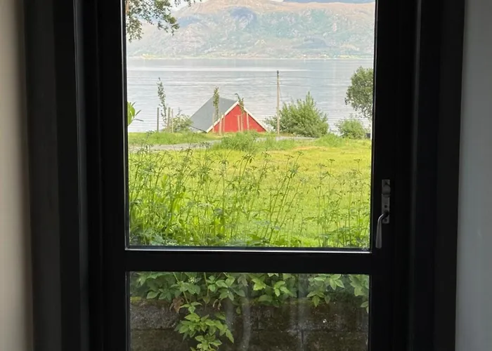 New By The Fjord 아파트 Stadlandet